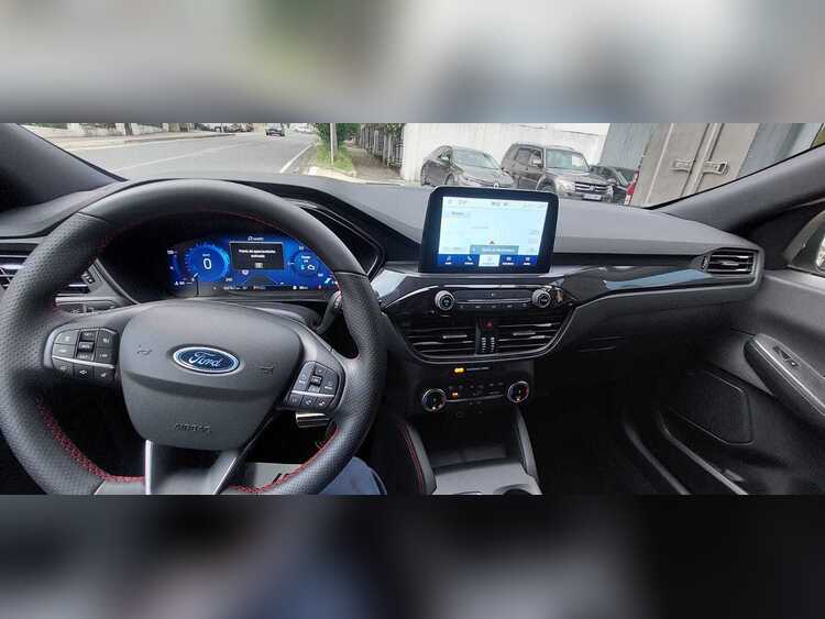 Ford Kuga 2.5 hybr foto 11
